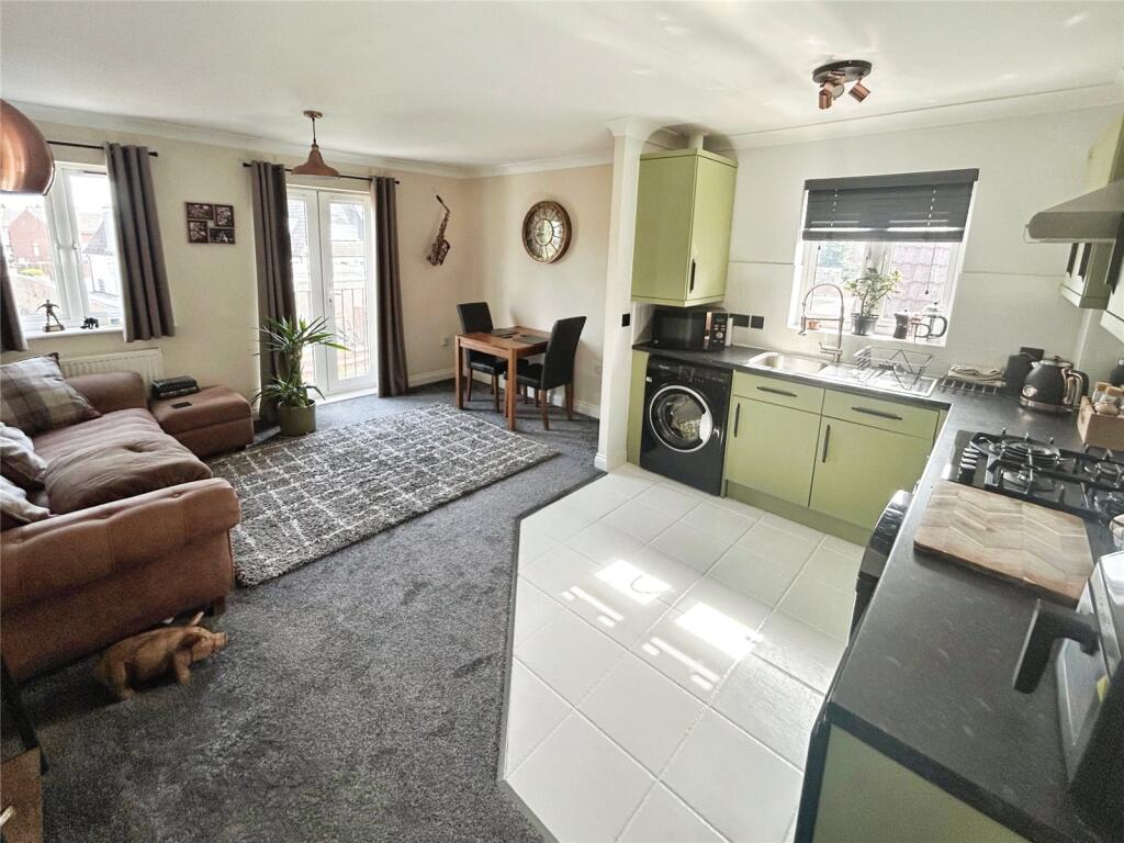 Living/Kitchen No.08