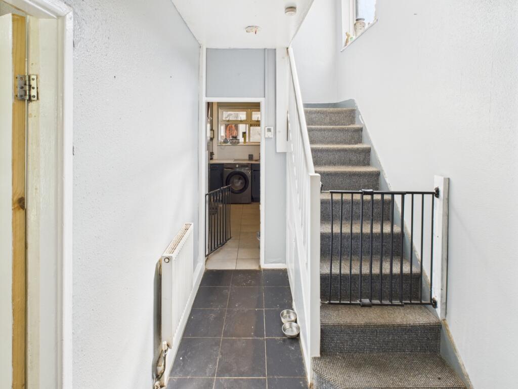 EweMove Pudsey - Hallway