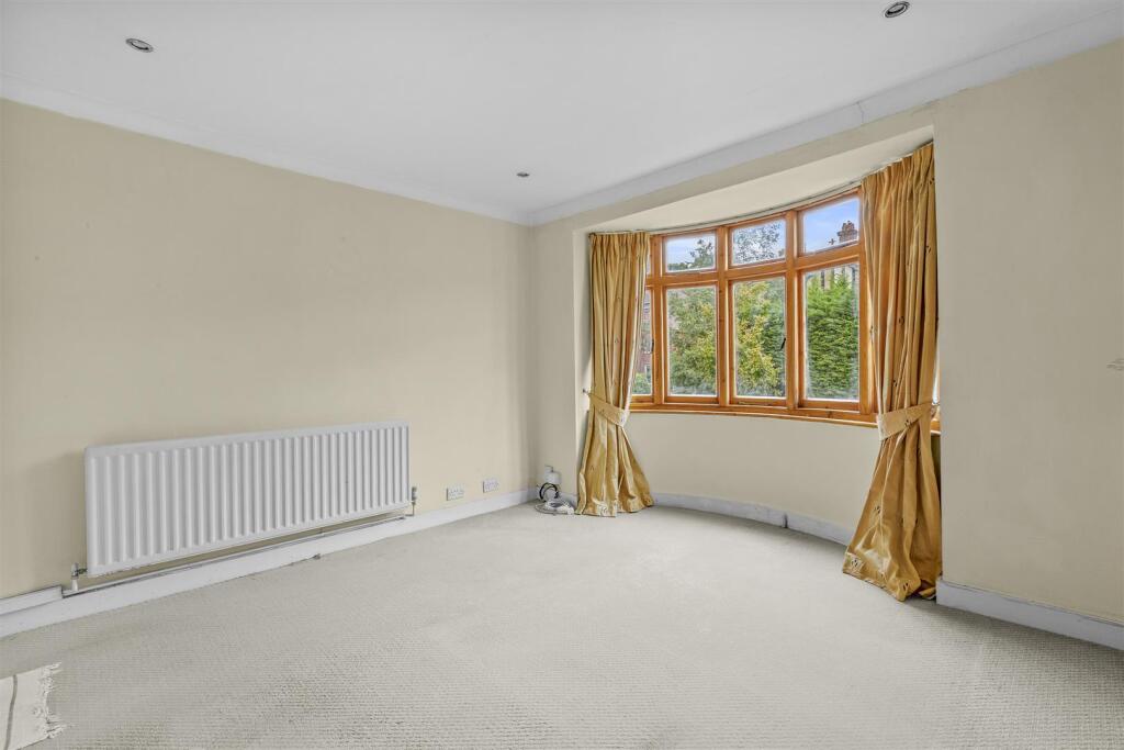 191C West Wycombe Road, HP12 3AF-2.jpg