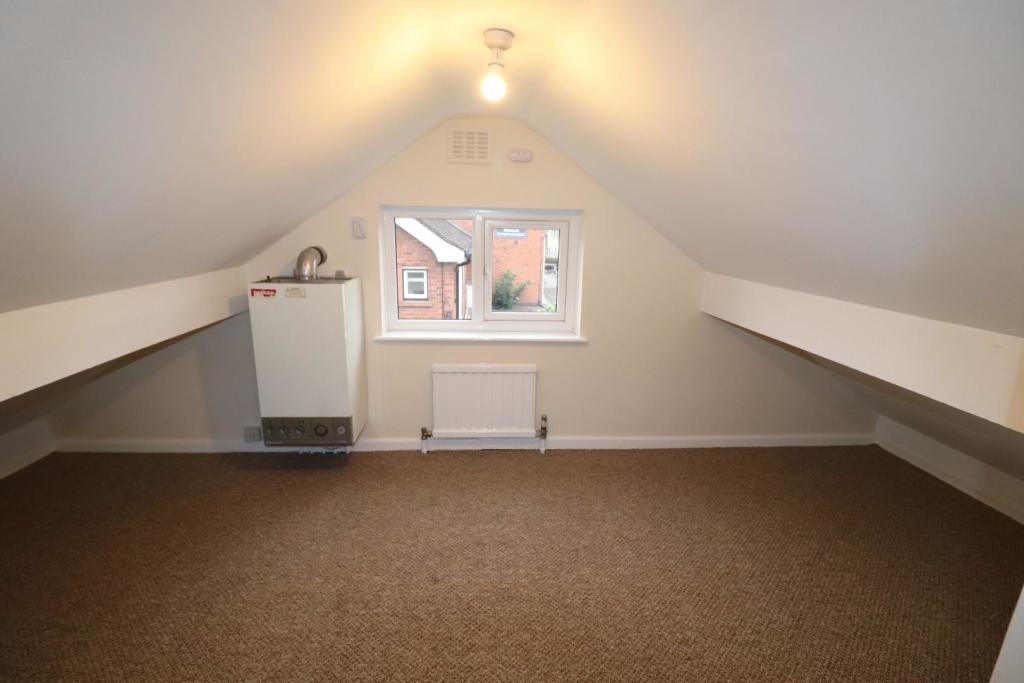 Walk In Wardrobe Office.JPG