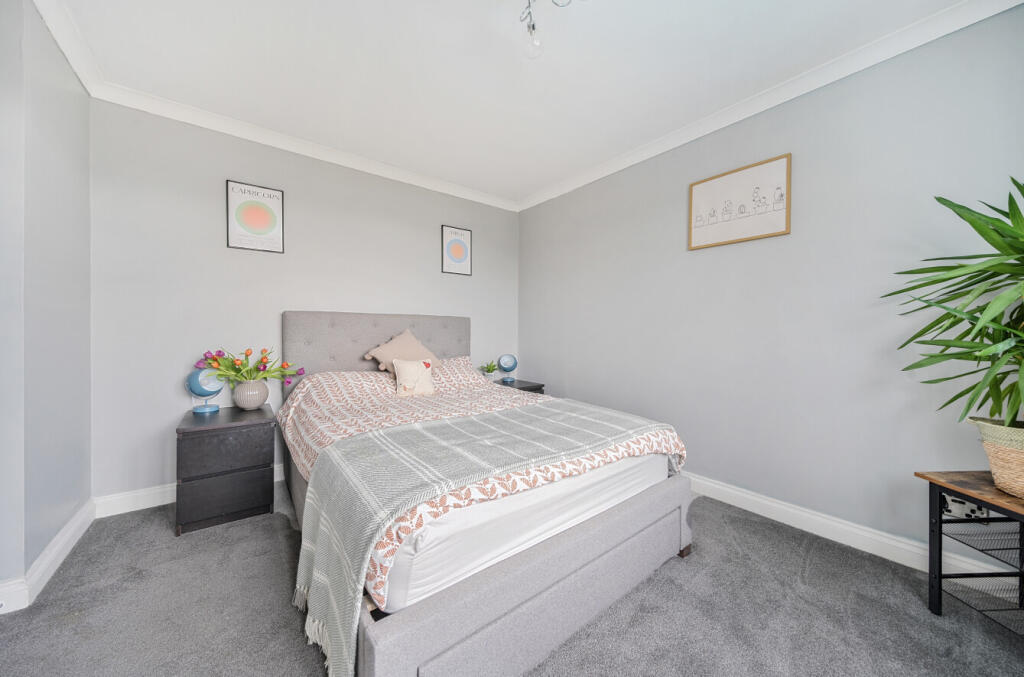 17-6821b62b52155-...