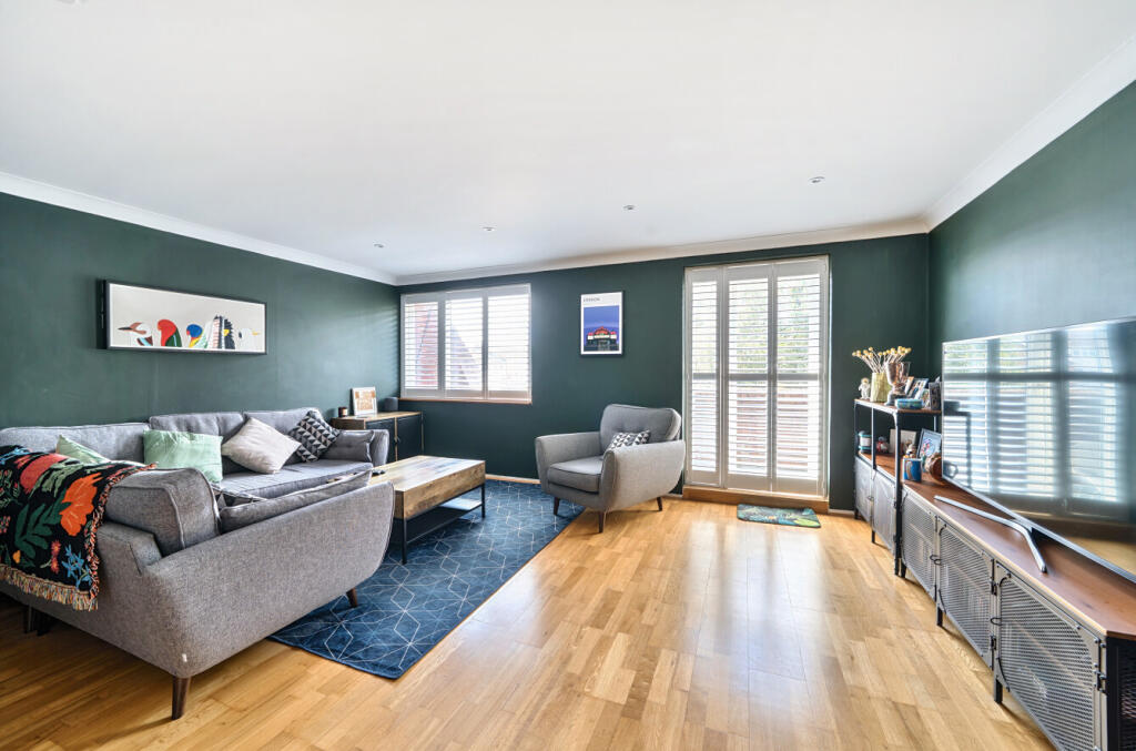 1327679-11-687e65...