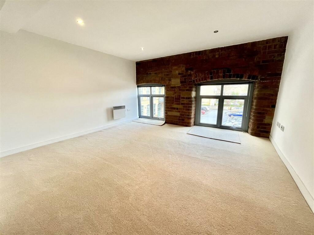 Bramleys Estate Agents - Elland - Valley Mill (5).