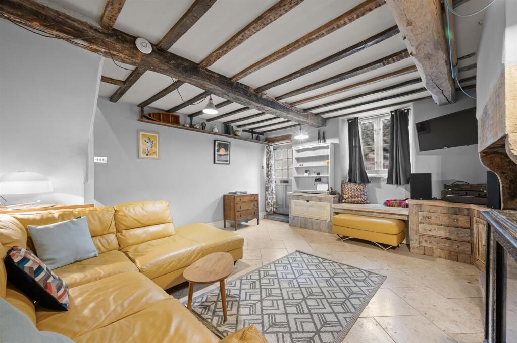 Sitting Room from Kitchen.jpg