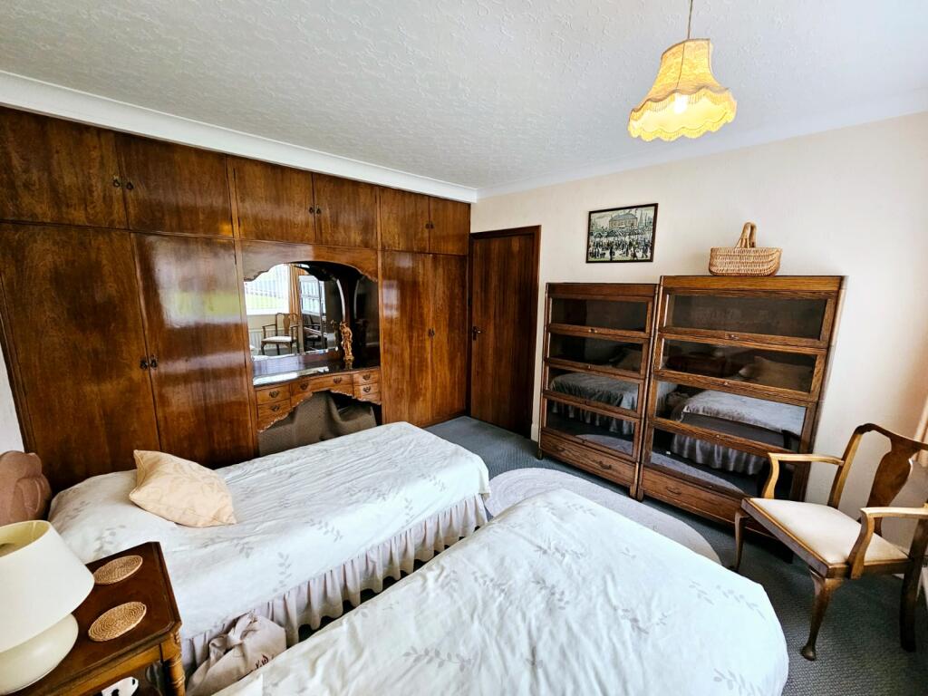 7da33a2c-c251-47cb-8b3d-dc9048ded69c