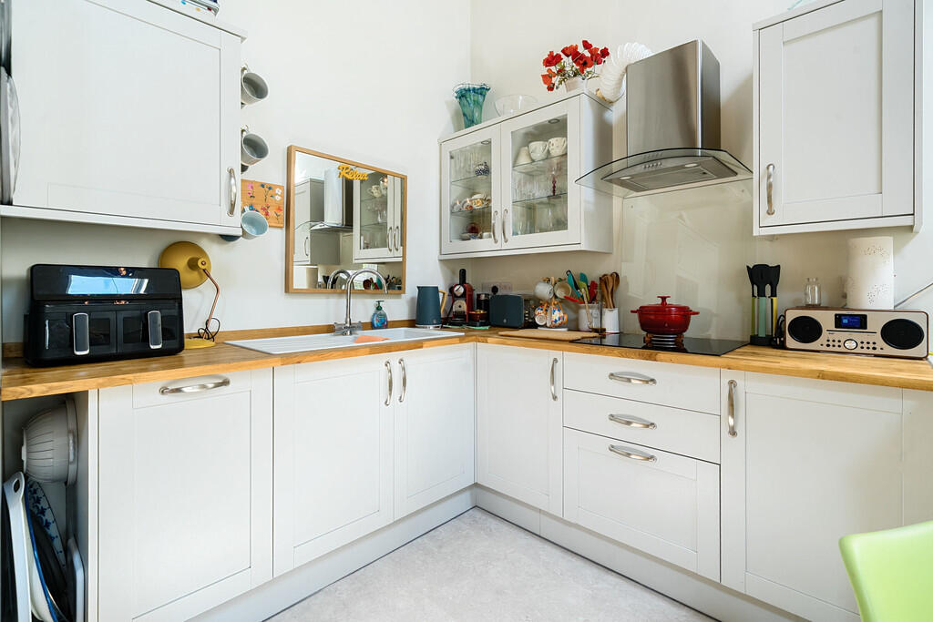 Annexe - Kitchen