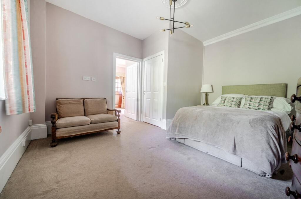 Internal Annexe