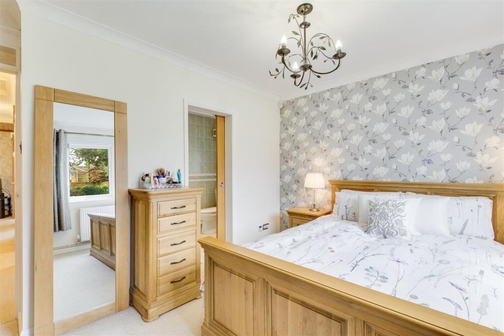 Chancellors Road 11-3.jpg