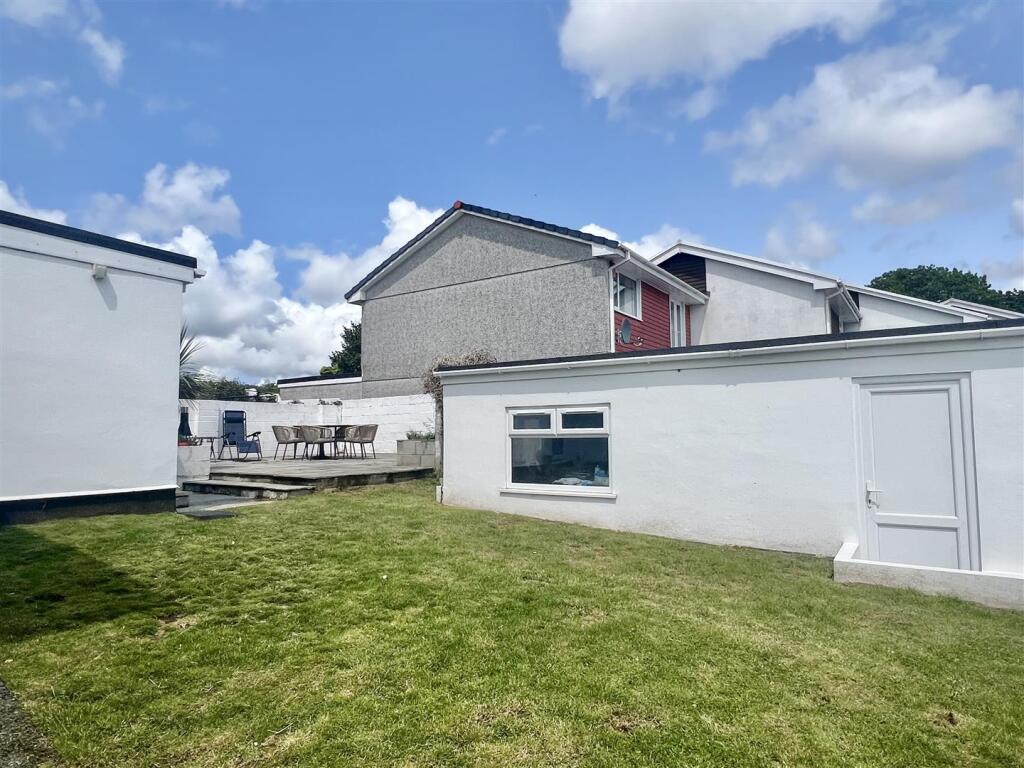 IMG_E9374.JPG