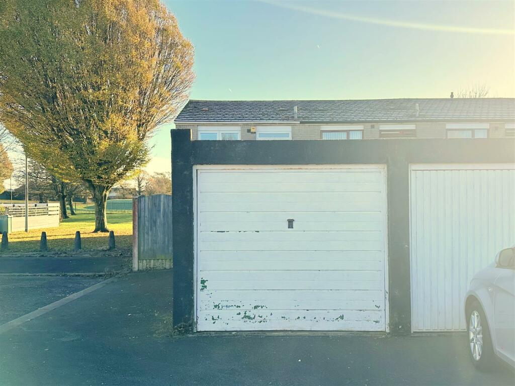 Single Garage