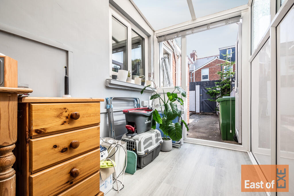 41 Baker Street -...