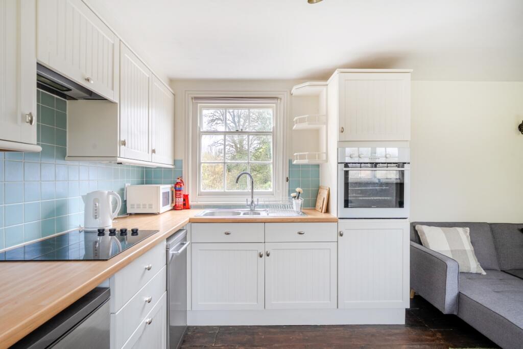 1385374-14-692866...