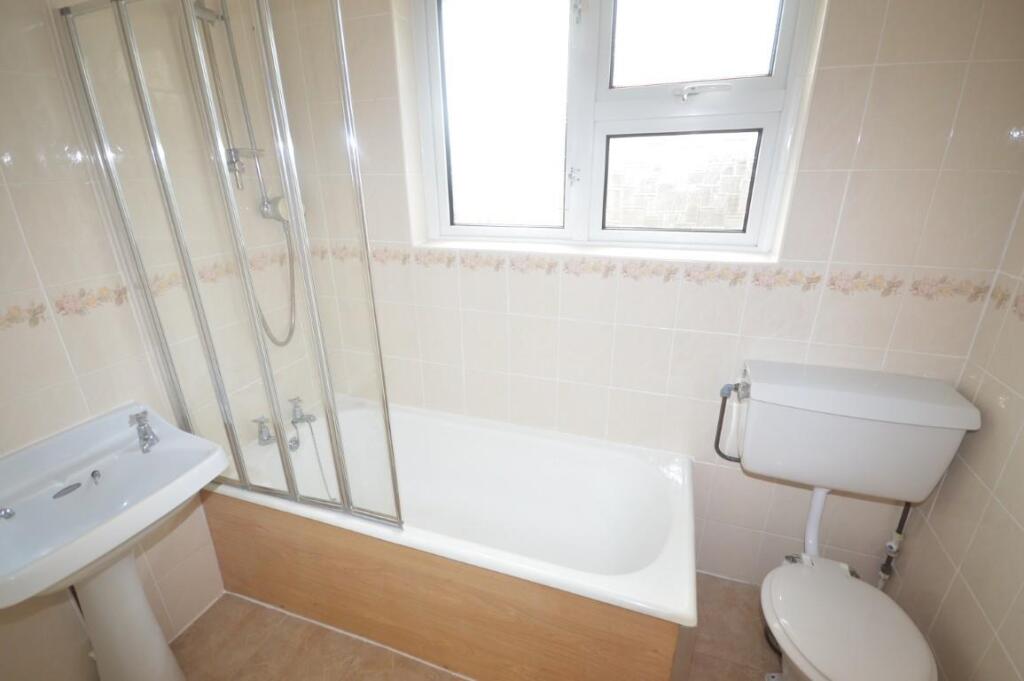 DSC_0011 (Medium).JPG