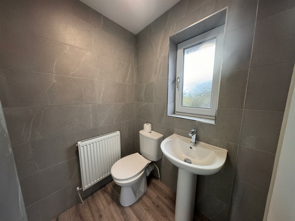 En Suite Shower Room