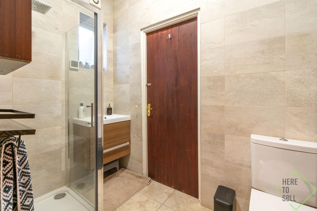 Waterfall Road, London, N11-4 (10)