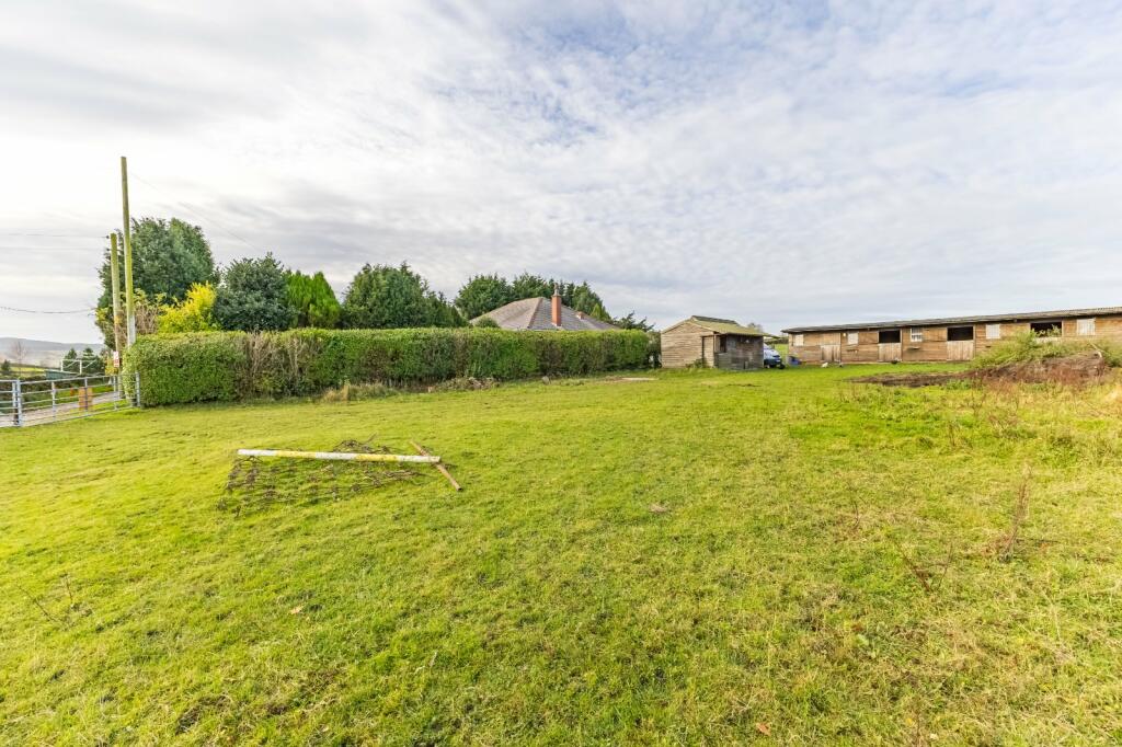 Land and Stables