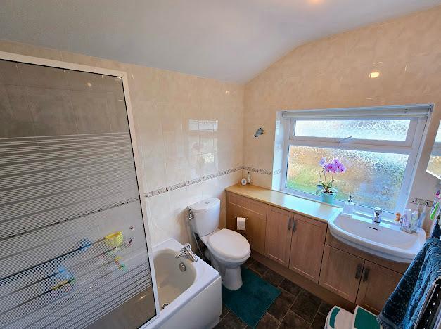 PHOTO-2024-12-04-10-41-43 (12).jpg