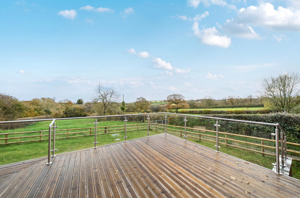 1376849-7-6911e22...