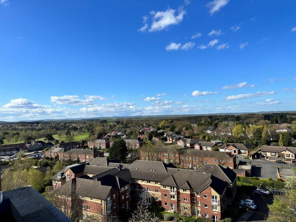 Views 3.jpg