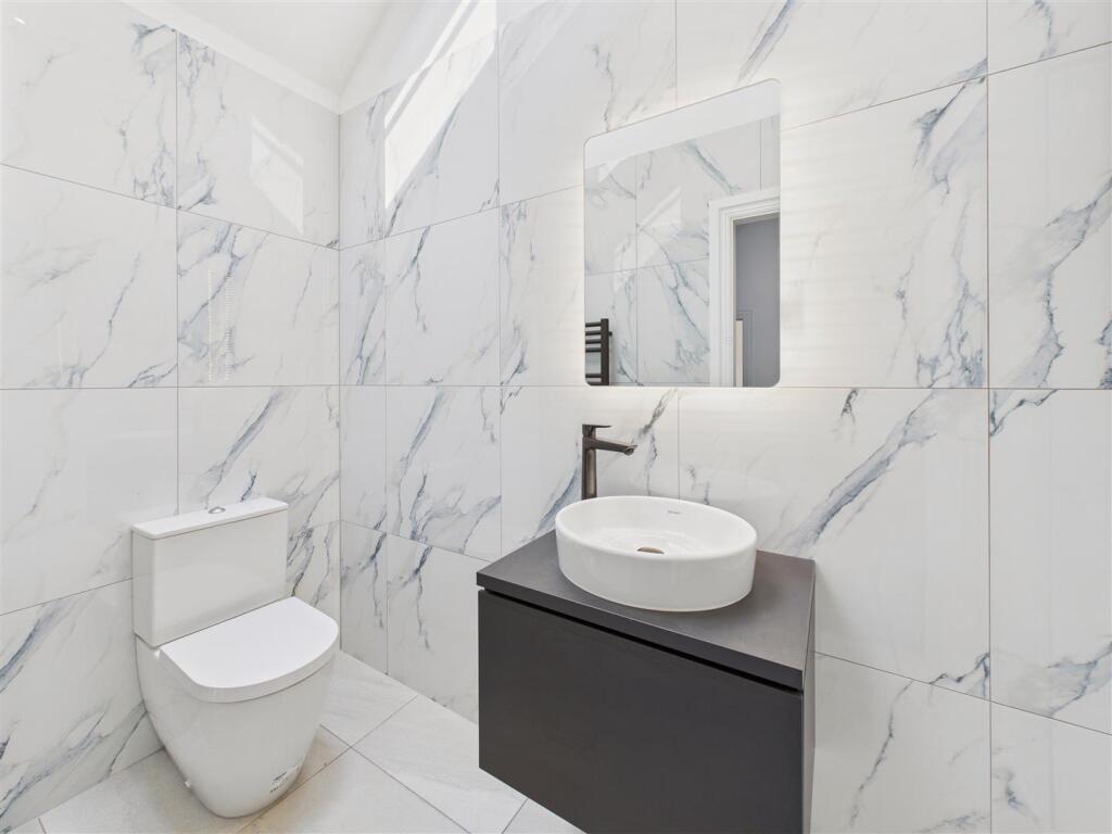 En-suite Shower Room