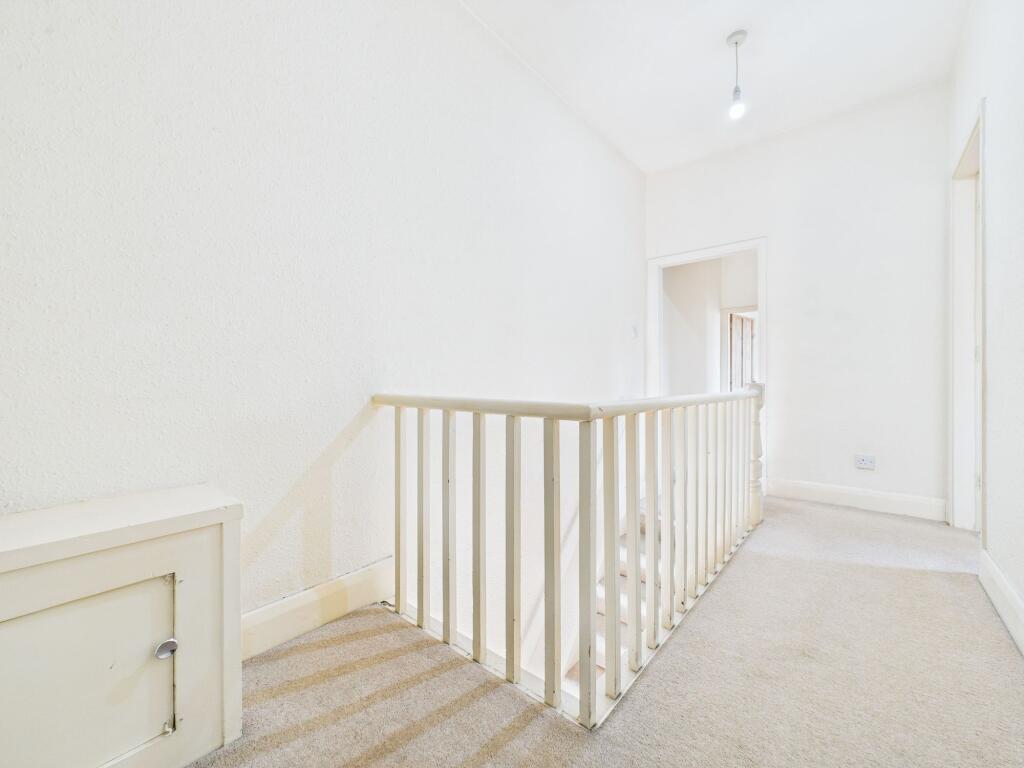 First Floor Landing (First Floor Maisonete)