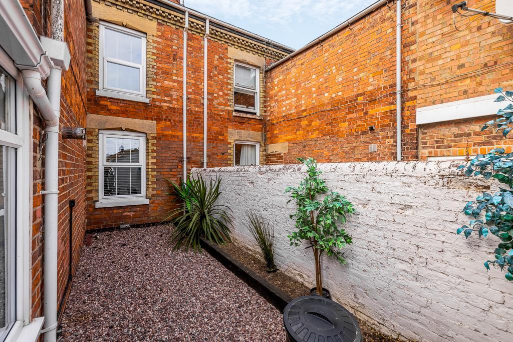 12 Albert Street (Spalding)-9.jpg