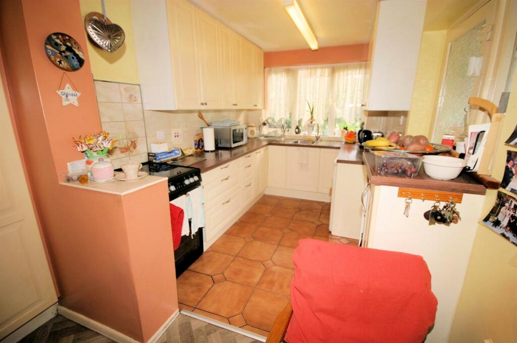 View of Kitchen/Breakfast Room