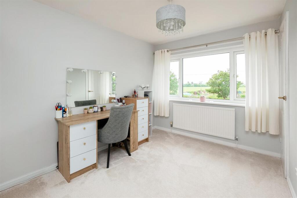 3 Broad Marston Road-17.jpg