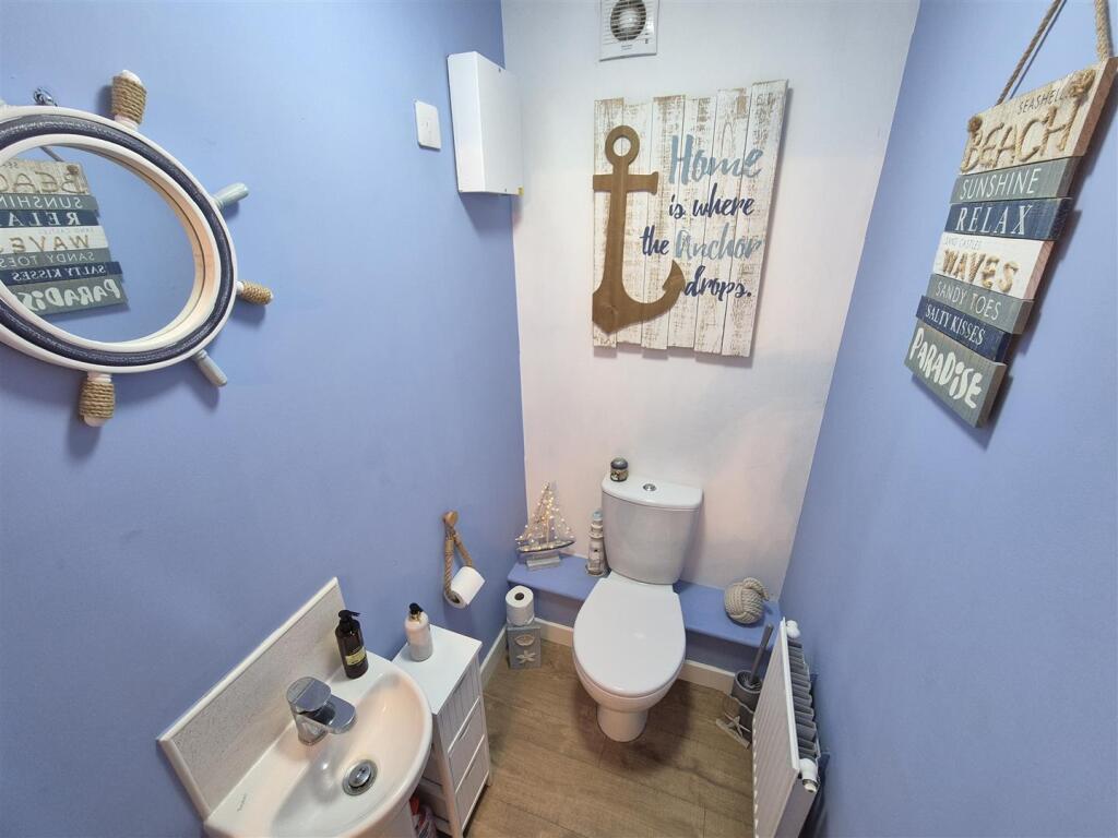 Guest Cloakroom