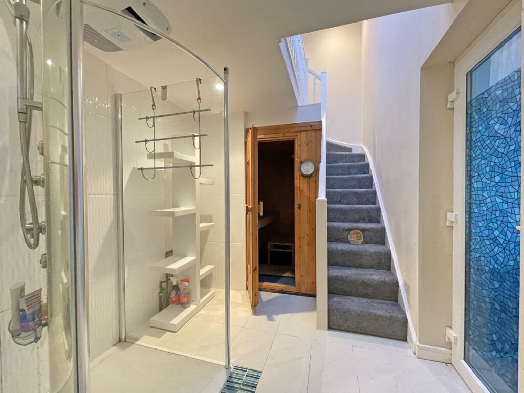 Wood Park 6 Swimming Pool Shower...jpg