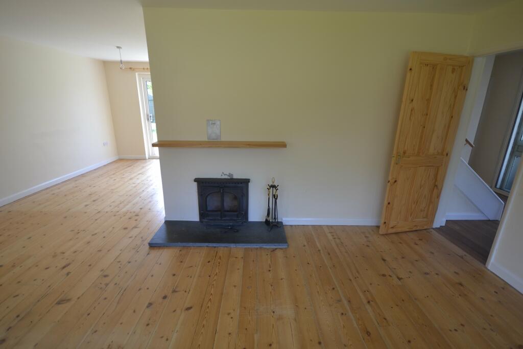 Living room 3