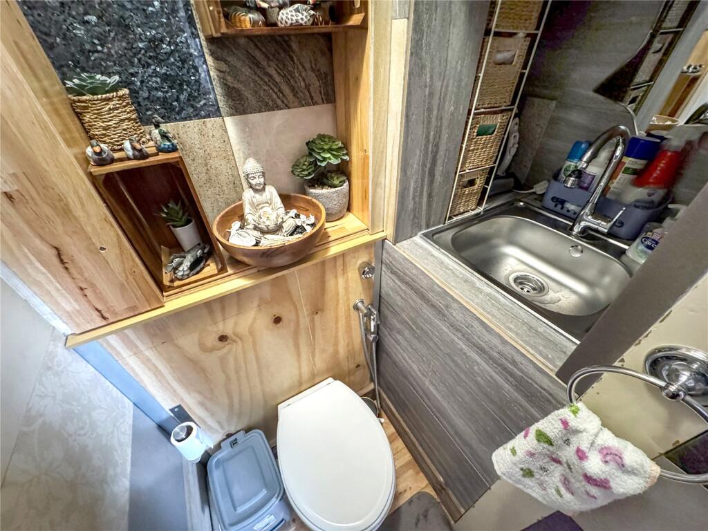 En-Suite WC