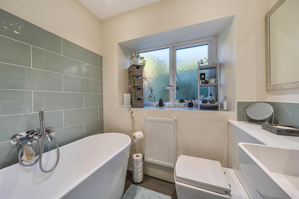 First Floor Bathroom