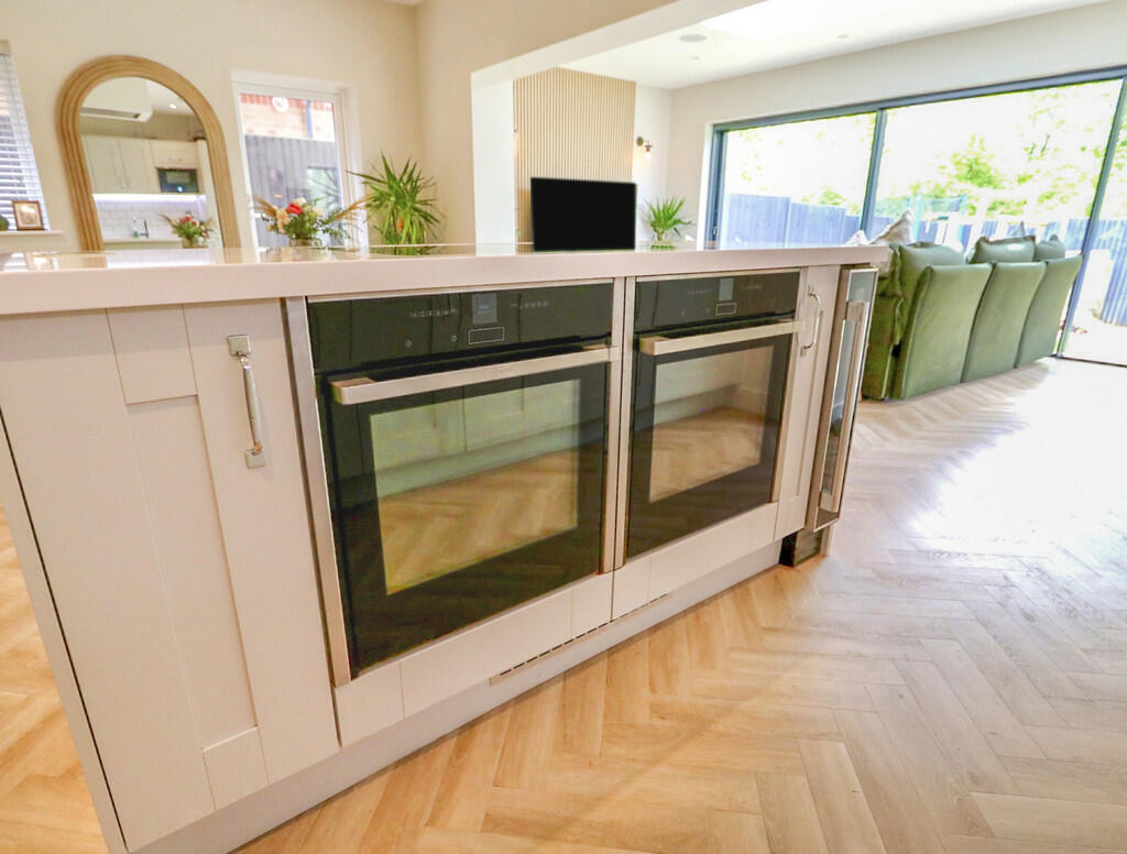 916017_2025051303...