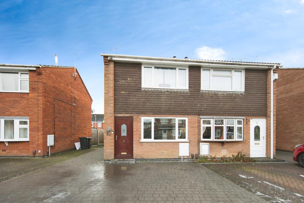 Burnaby Close, Nuneaton, CV10