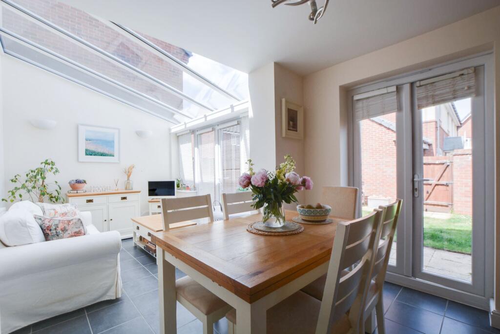 Fitted Dining Kitchen