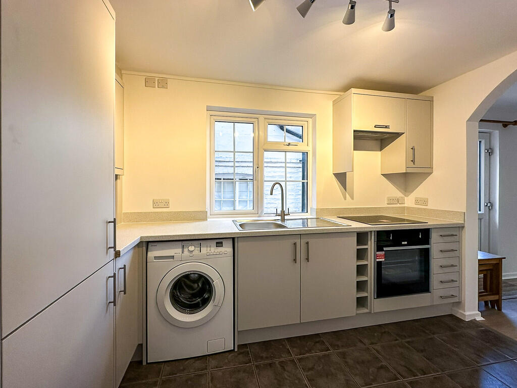 Kitchen (3)