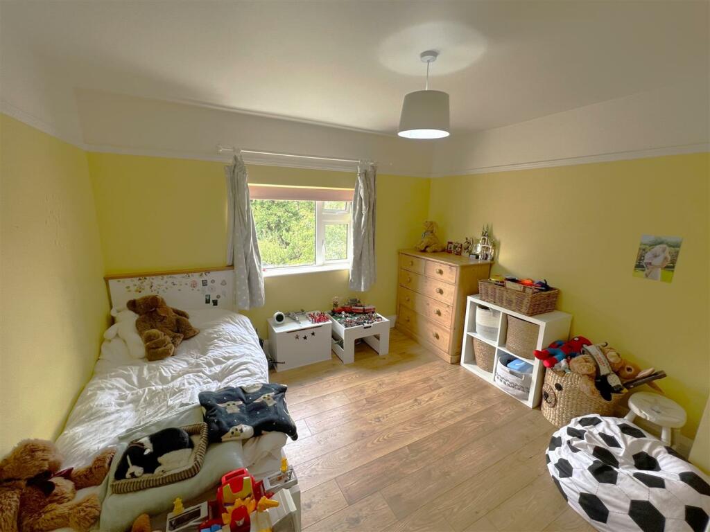 Bedroom 2A.JPG
