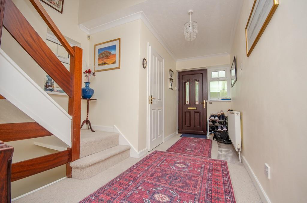Entrance hall.jpg