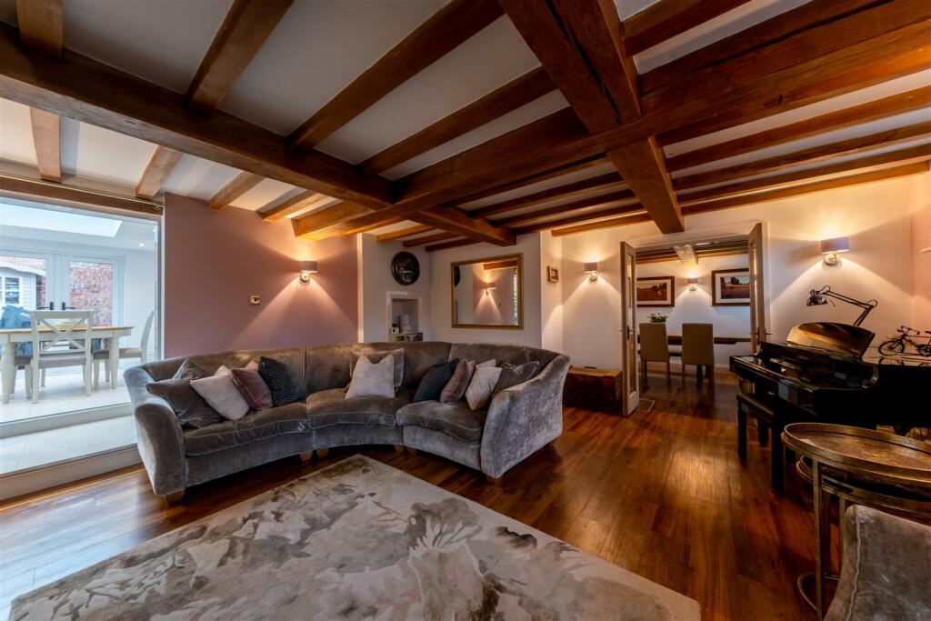 Church House-019.jpg