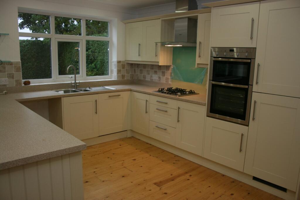 Photo2