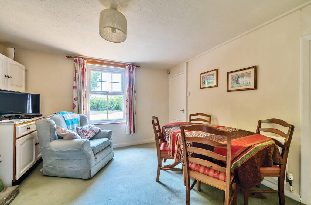 1336619-12-689b34...