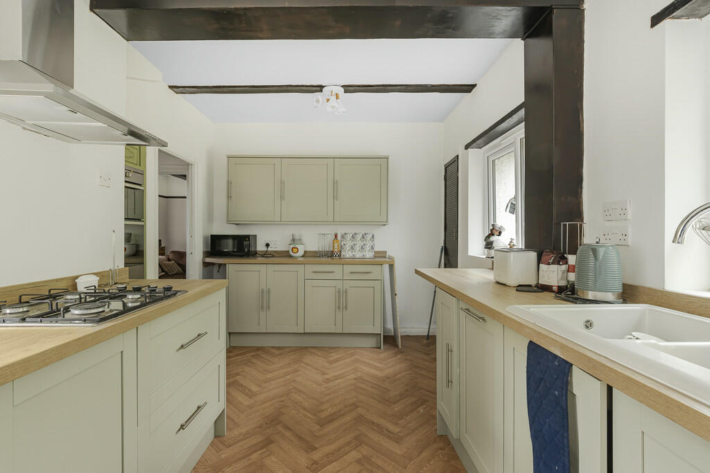 Kitchen (3)