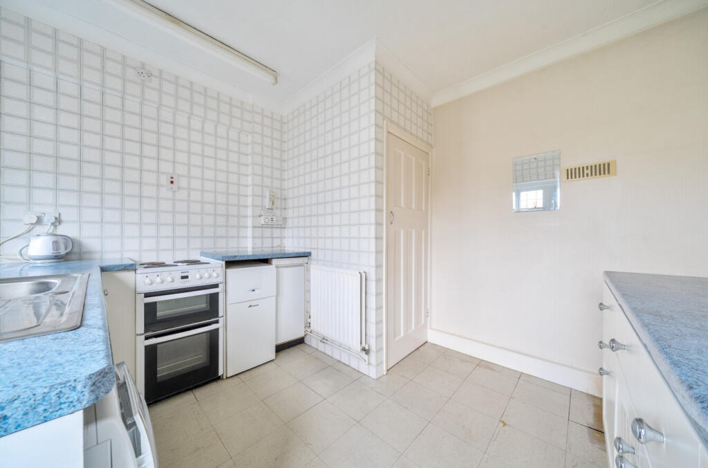 1369660-13-68f79f...