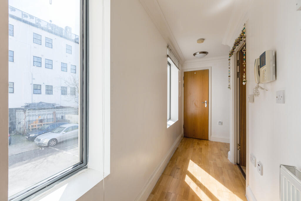 Katherine Road_10