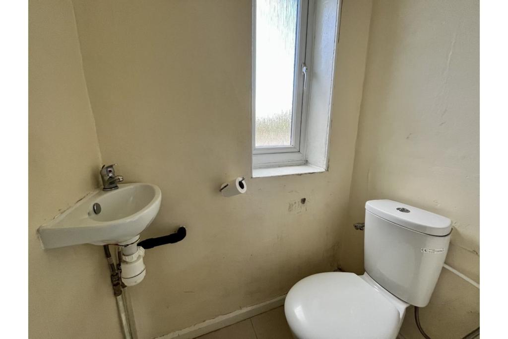 Cloak Room