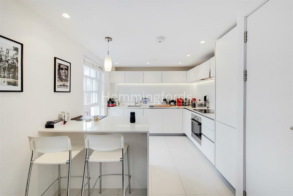 2_Kitchen-Reception-2.jpg