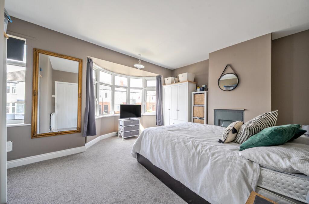 EweMove Harrogate Bedroom1a