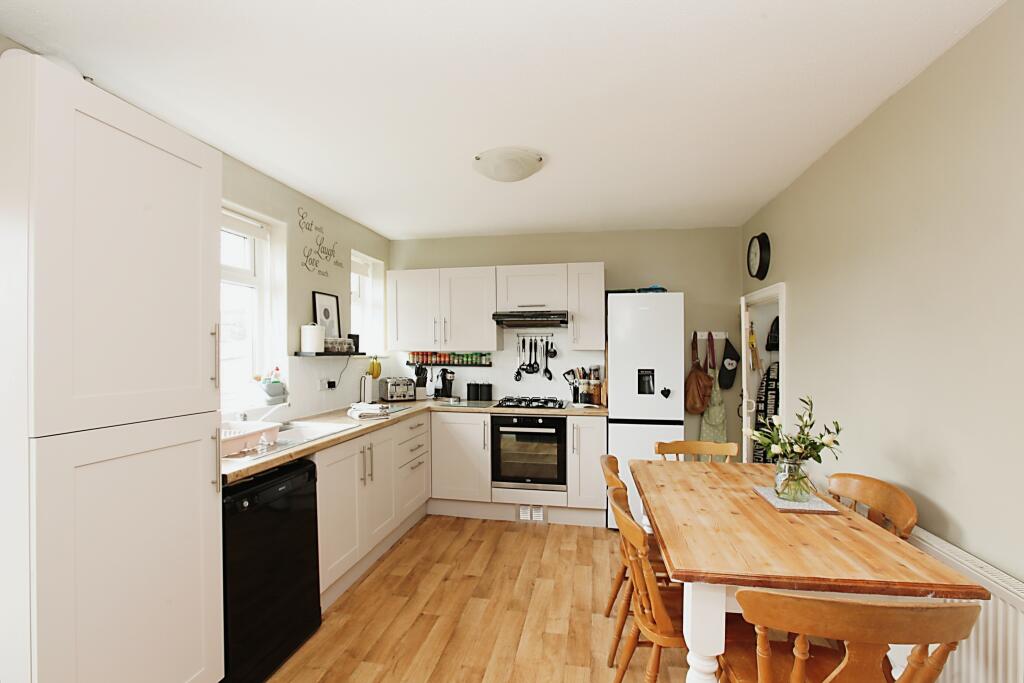 Kitchen/Breakfast