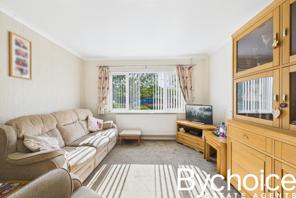 CAM05454G0-PR0056-STILL011